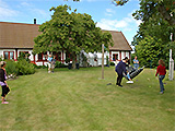 <b>Feriehus, Sommerhus udlejning - vest Bornholm </b>
Ferie: Sommerhus / Feriehus / Feriehuse / Ferielejlighed :
Lejligheden på Vintrægård kan lejes hele året. Sommeren er sevfølgelig dejlig, men forår og efterår er også fine. Selv vinter kan have sin charme.
Skal du til Folkemøde i Allinge tager det max. 20 min. at køre dertil.
Højsæson uge 27 - 32 incl. udlejes i hele uger, men ellers kan den lejes weekends m.m.
Har du brug for ro i en periode, kan lejligheden evt. lejes i længere tid.
Huset er opvarmet uden for sommersæsonen. <b>Feriehus, Sommerhus udlejning - vest Bornholm </b>
Ferie: Sommerhus / Feriehus / Feriehuse / Ferielejlighed :
Lejligheden på Vintrægård kan lejes hele året. Sommeren er sevfølgelig dejlig, men forår og efterår er også fine. Selv vinter kan have sin charme.
Skal du til Folkemøde i Allinge tager det max. 20 min. at køre dertil.
Højsæson uge 27 - 32 incl. udlejes i hele uger, men ellers kan den lejes weekends m.m.
Har du brug for ro i en periode, kan lejligheden evt. lejes i længere tid.
Huset er opvarmet uden for sommersæsonen.