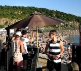 Beach Party Vang 2012