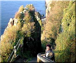 auf_treppe_nach_jons_kapel.jpg